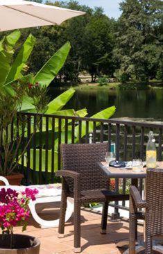 Logis Hotel Les Flots Bleus Больё-сюр-Дордонь Экстерьер фото